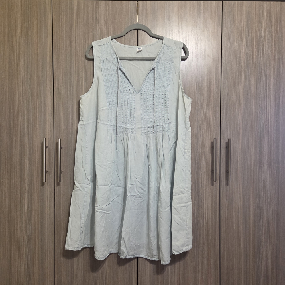 Sleeveless Chambray Light Blue Dress